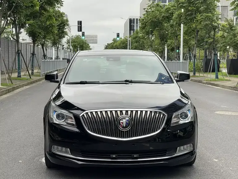 Buick LaCrosse 3.0 L SIDI V6 Smart Enjoyment Flagship