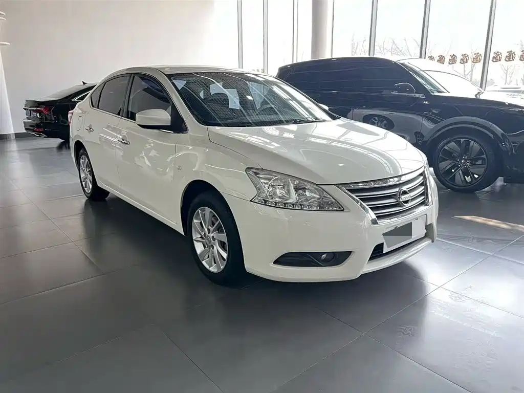 Sylphy 1.6 XV CVT Premium