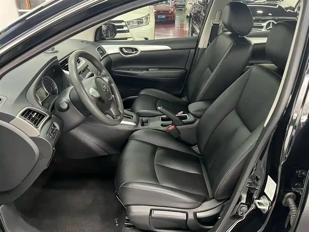 Sylphy Facelift II Classic 1.6 XE CVT Comfort