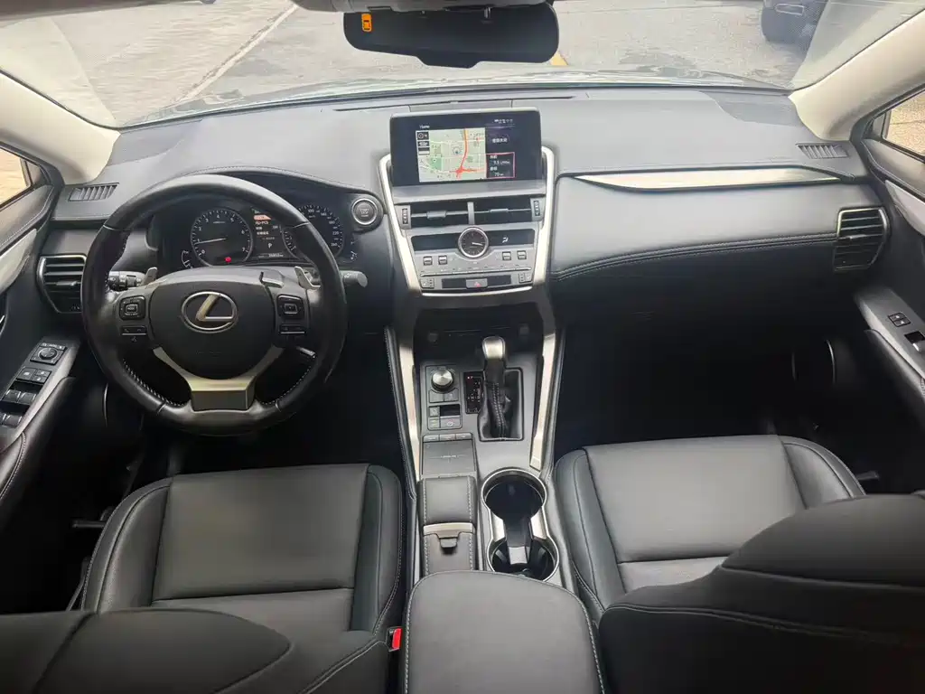 Lexus NX 200 AWD Sharp Style CN-VI