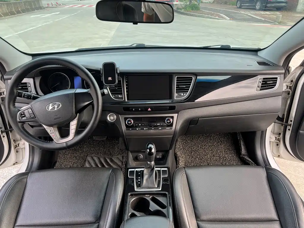 Mistra 1.8 L Auto Intelligent GLS