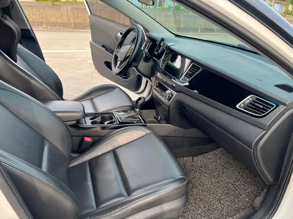 Mistra 1.8 L Auto Intelligent GLS