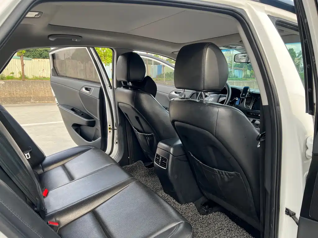 Mistra 1.8 L Auto Intelligent GLS
