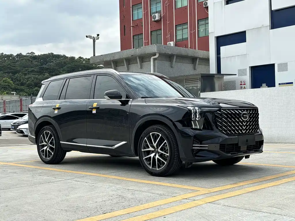 GAC Trumpchi GS8 Navigator Series 2.0 TGDI 2 WD Luxury 5-seat