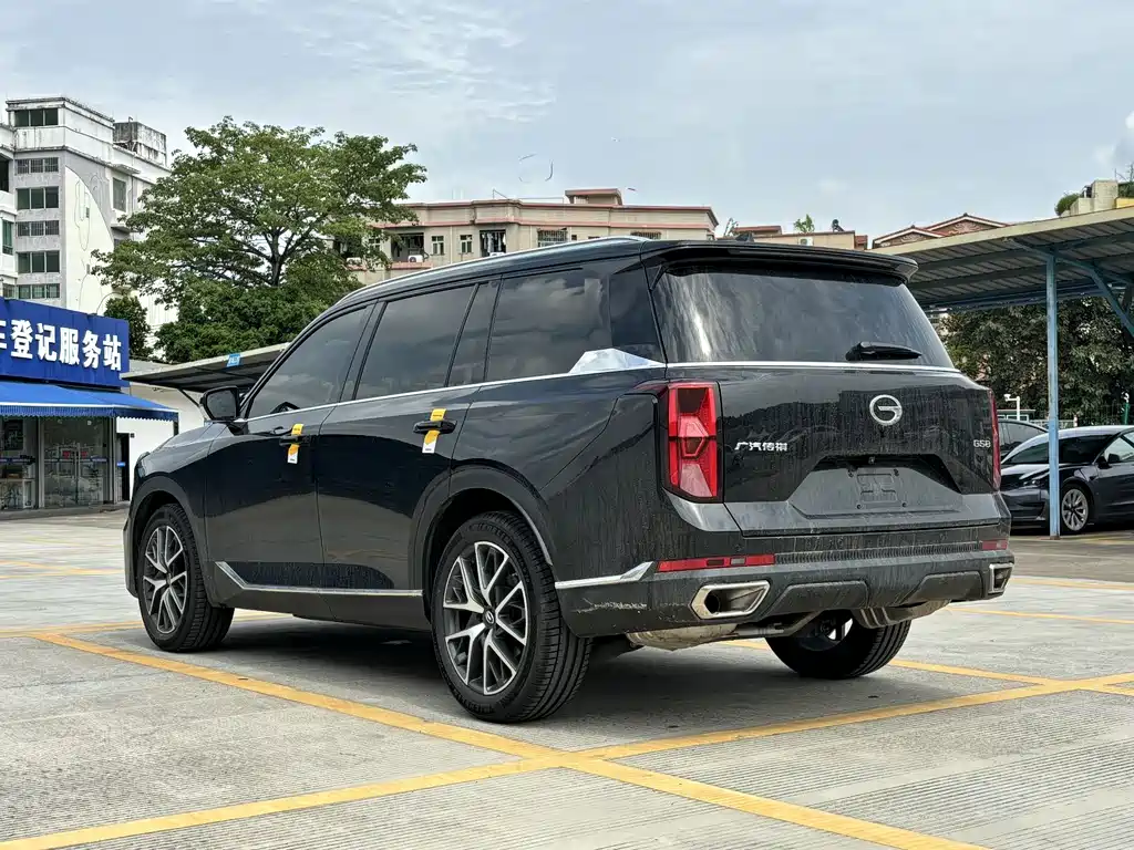 GAC Trumpchi GS8 Navigator Series 2.0 TGDI 2 WD Luxury 5-seat