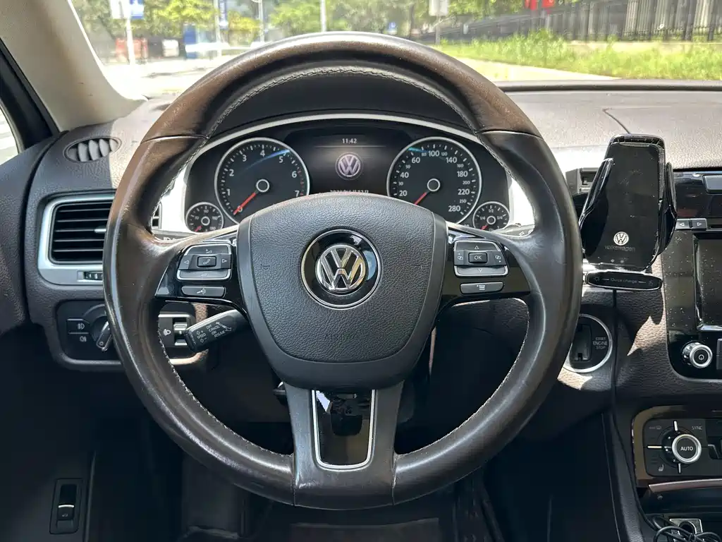 Touareg 3.0 TSI Standard Config