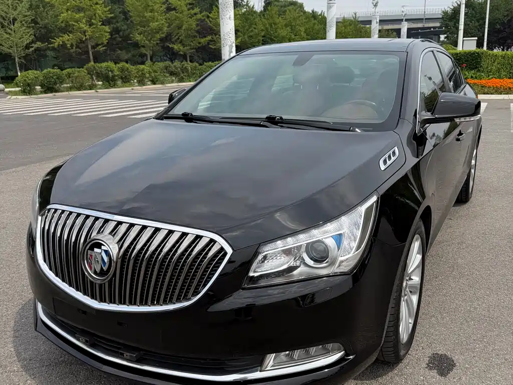 LaCrosse 2.4 L SIDI Luxury Comfort
