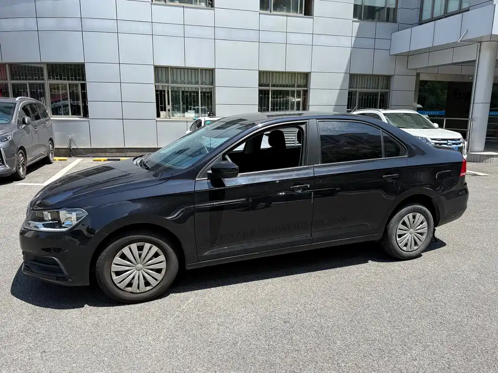 Santana 1.5 L Auto Comfort