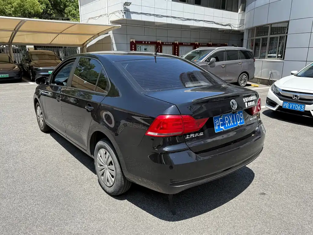 Santana 1.5 L Auto Comfort