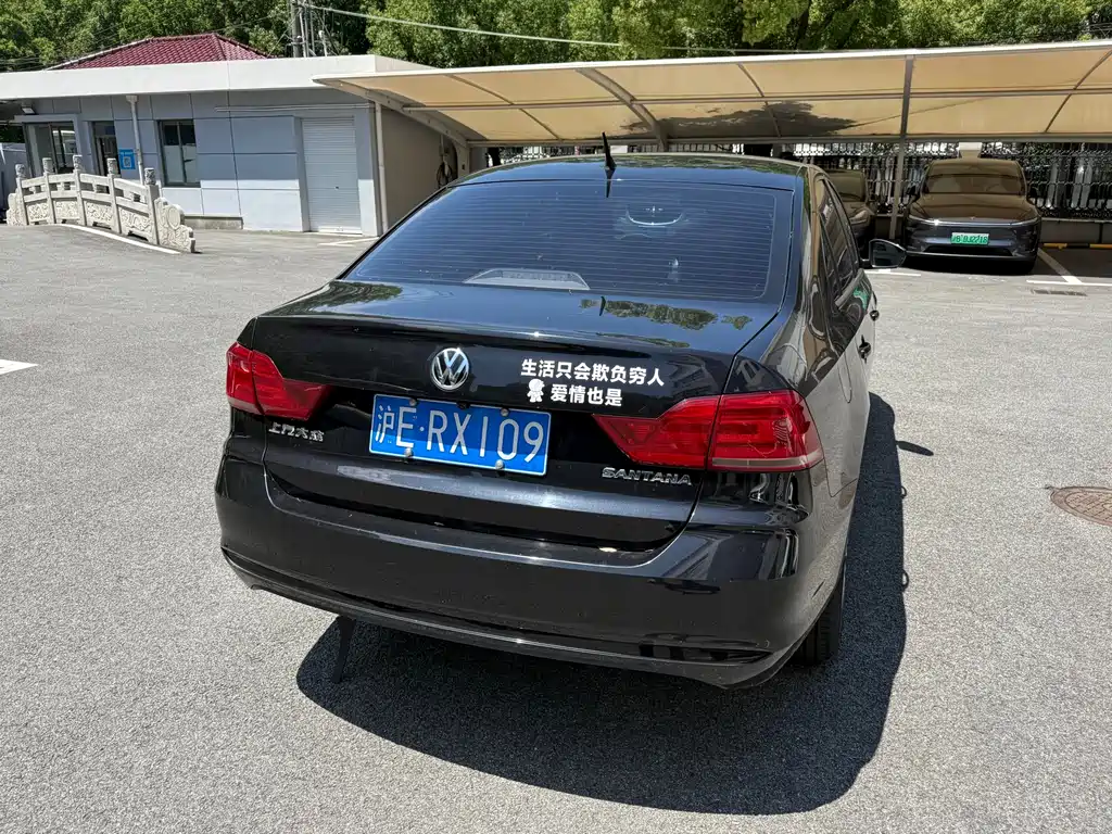 Santana 1.5 L Auto Comfort