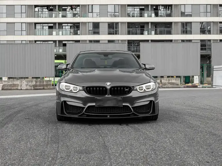 BMW M4 M4 2-door Coupe Racing Limited