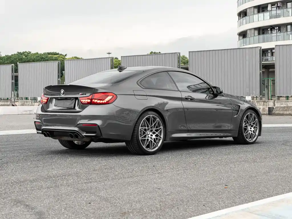 BMW M4 M4 2-door Coupe Racing Limited