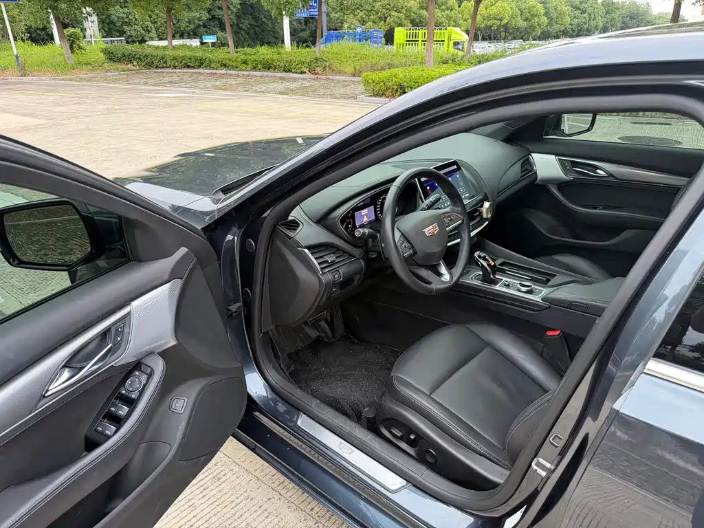 Cadillac CT5 Facelift 28 T Luxury