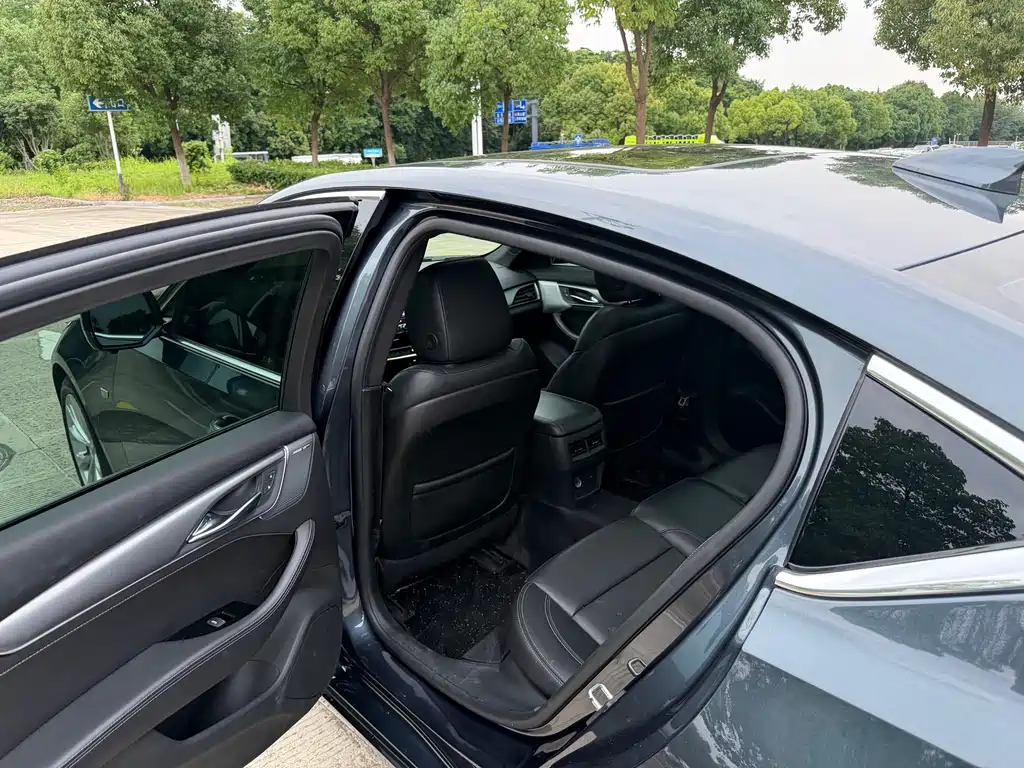 Cadillac CT5 Facelift 28 T Luxury