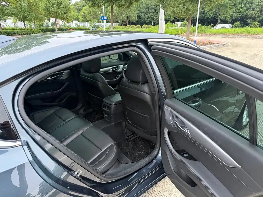 Cadillac CT5 Facelift 28 T Luxury