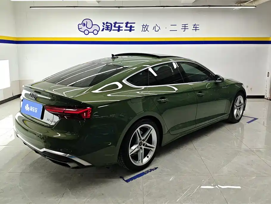 Audi A5 (Import) Sportback 40 TFSI Fashion Dynamic