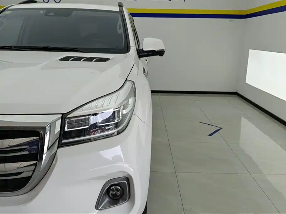 Haval H9 2.0 T Gasoline 4 WD Premium 5-seat