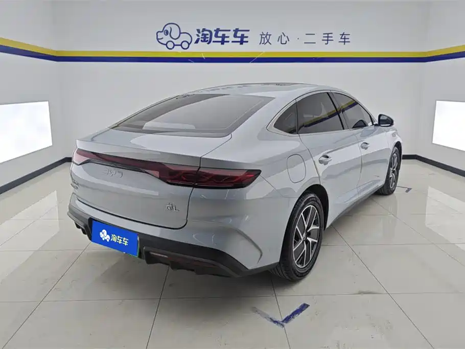 Qin L DM-i 120 KM Transcend
