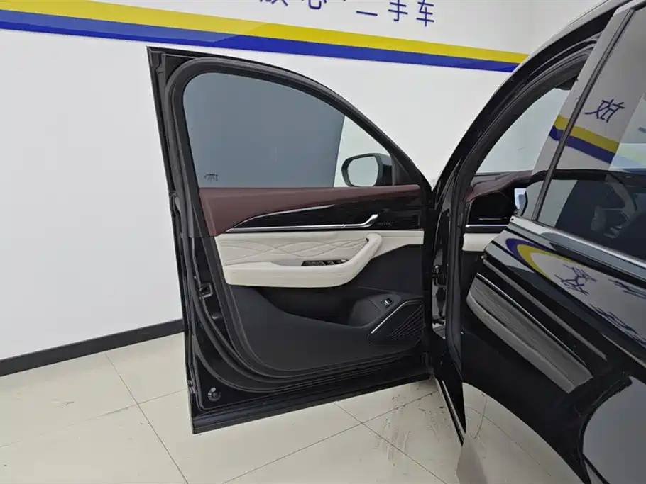 Xingyue L 2.0 TD DCT EVO 2 WD Distinguished