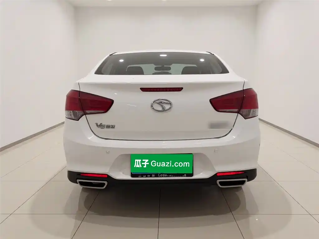 V5 Lingzhi V5菱致 2015款 plus 1.5 L 手动智趣型