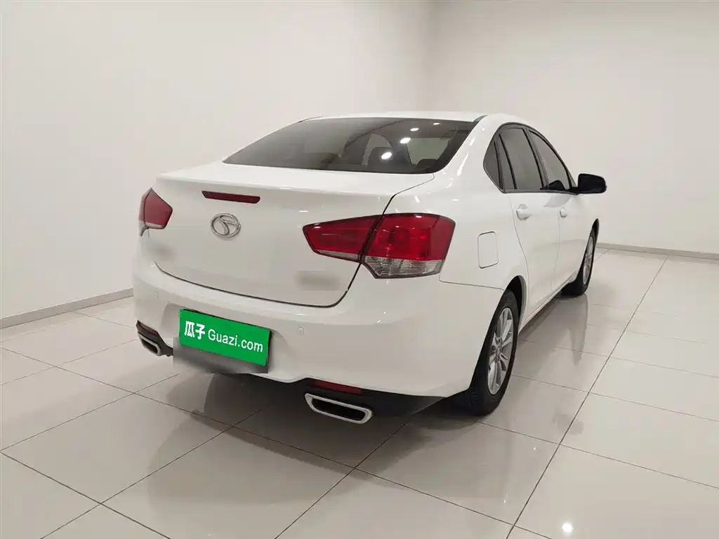 V5 Lingzhi V5菱致 2015款 plus 1.5 L 手动智趣型