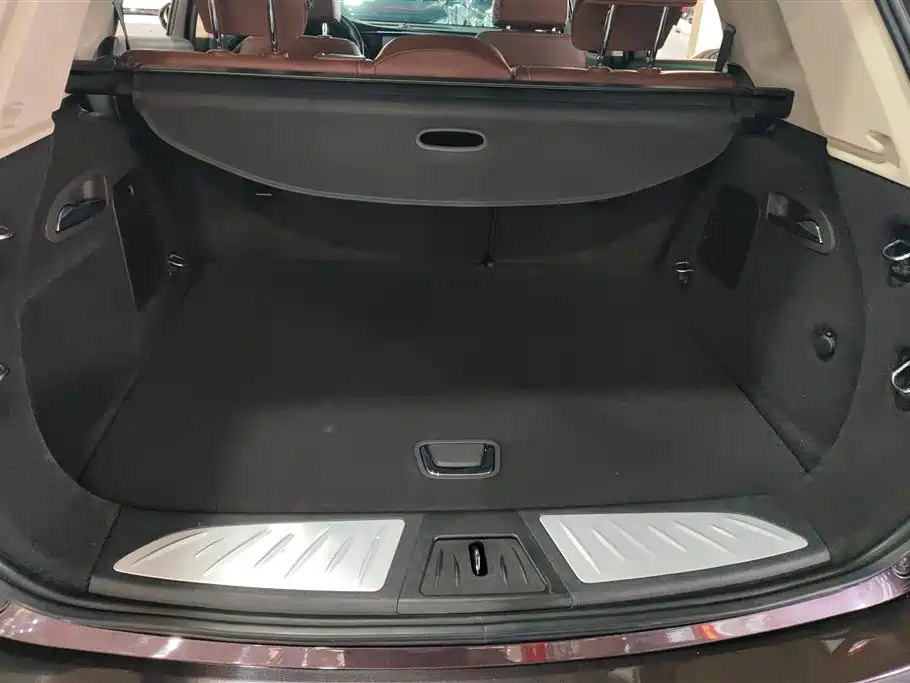 Envision Plus 28 T 4 WD Luxury