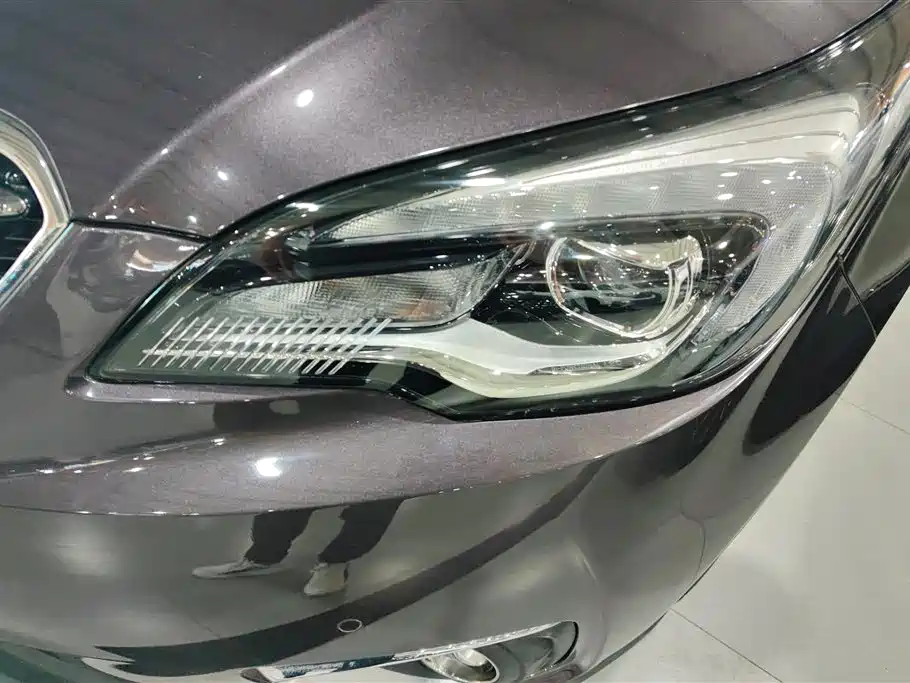 Envision Plus 28 T 4 WD Luxury