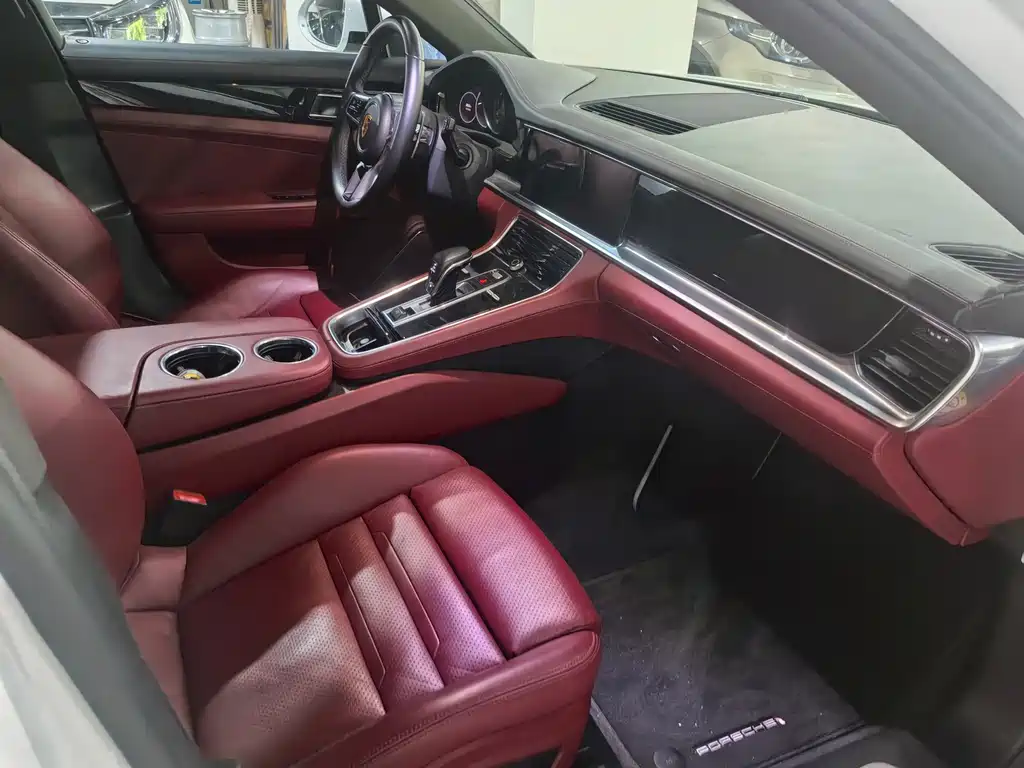 Panamera Panamera 2018款 Panamera 4 行政加长版 3.0 T