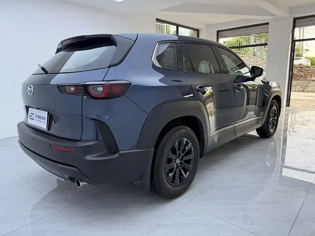 Mazda CX-50 2.0 L