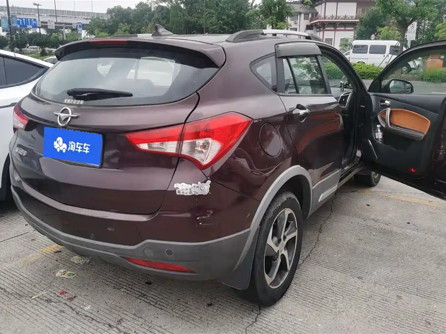 Haima S5 海马S5 2016款 1.6 L 手动智能豪华型科技版