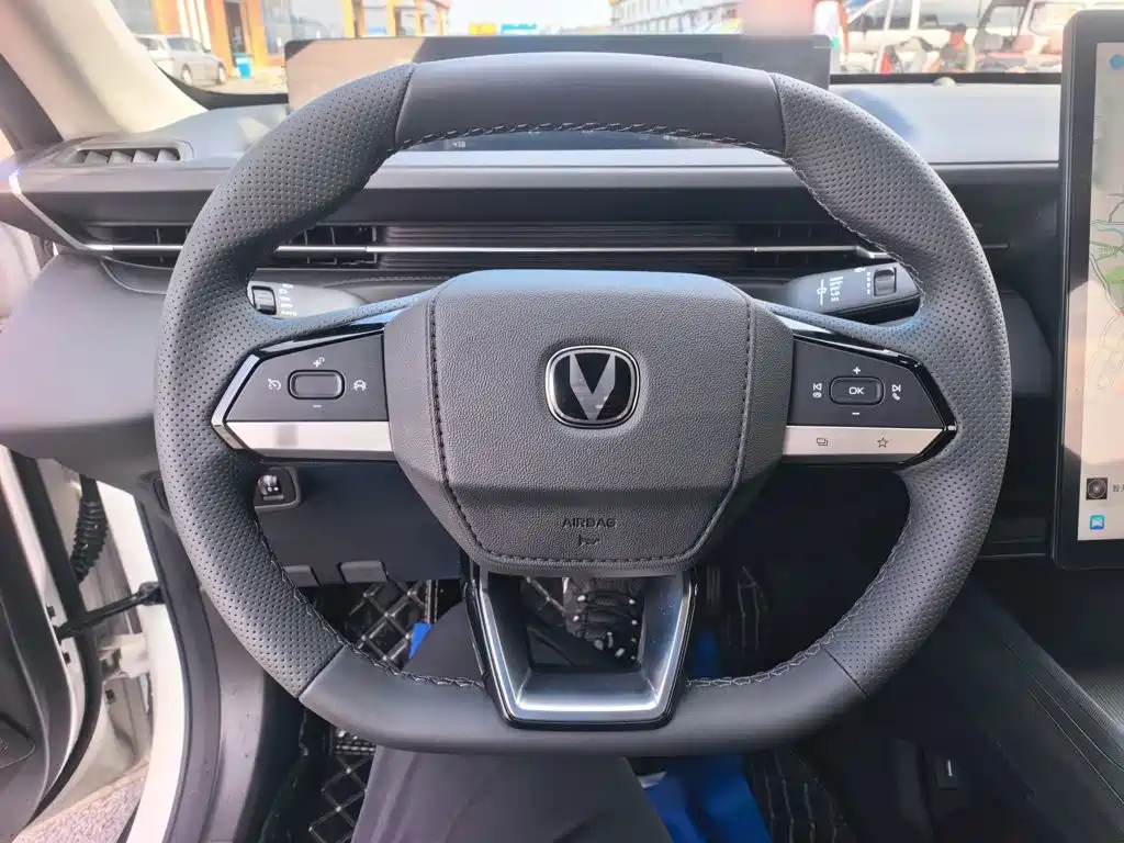 Eado Blue Whale 1.5 T 500 Bar Distinguished