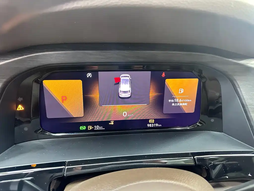 Viloran Facelift 330 TSI Luxury