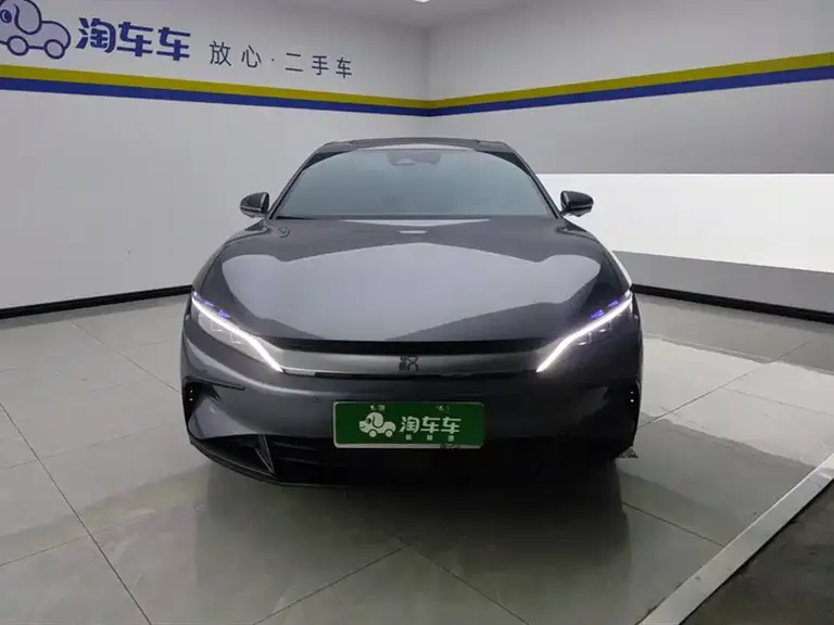 BYD Han DM-i 125 KM Distinguished