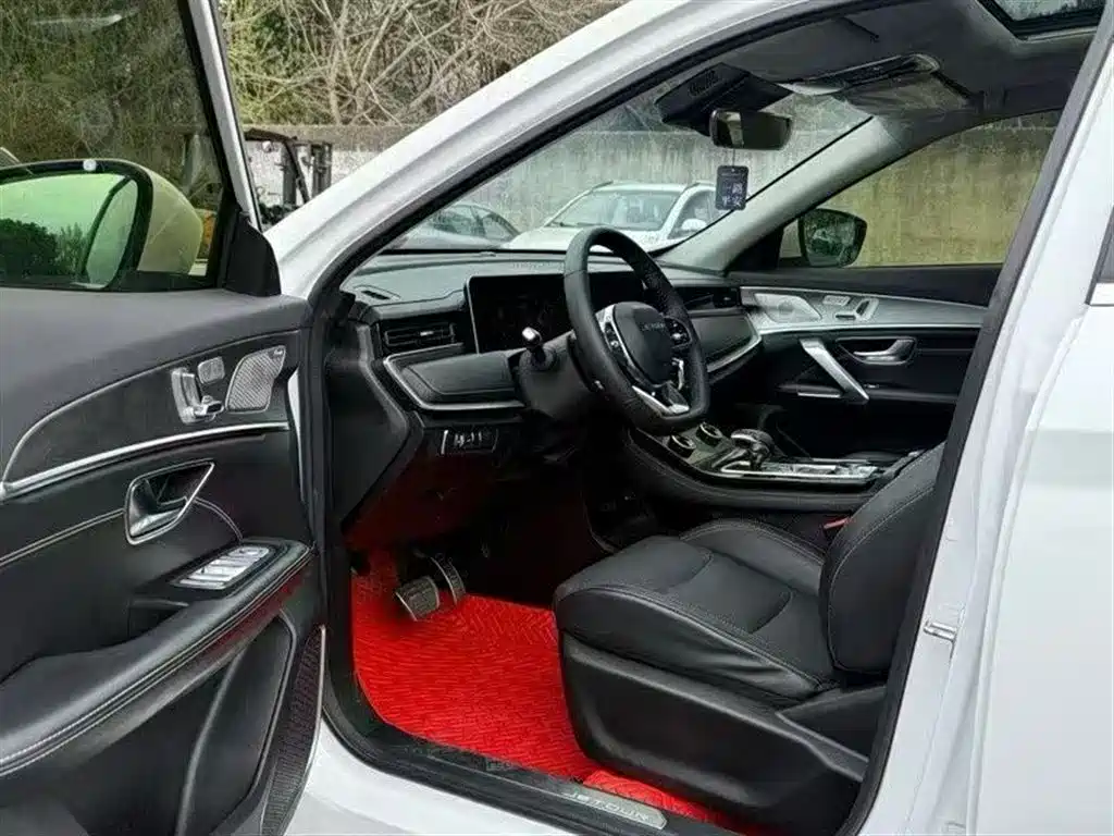 Jetour X70 捷途X70 2021款 诸葛 1.6 T DCT孔明 7座