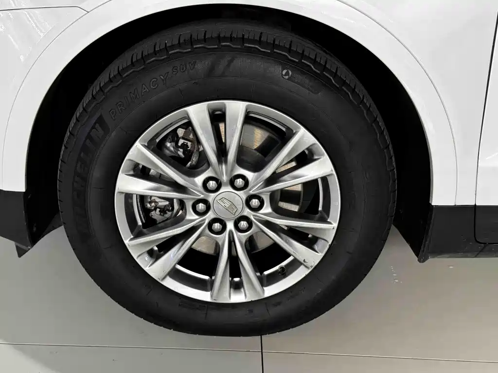 Cadillac XT5 2.0 T 2 WD Luxury