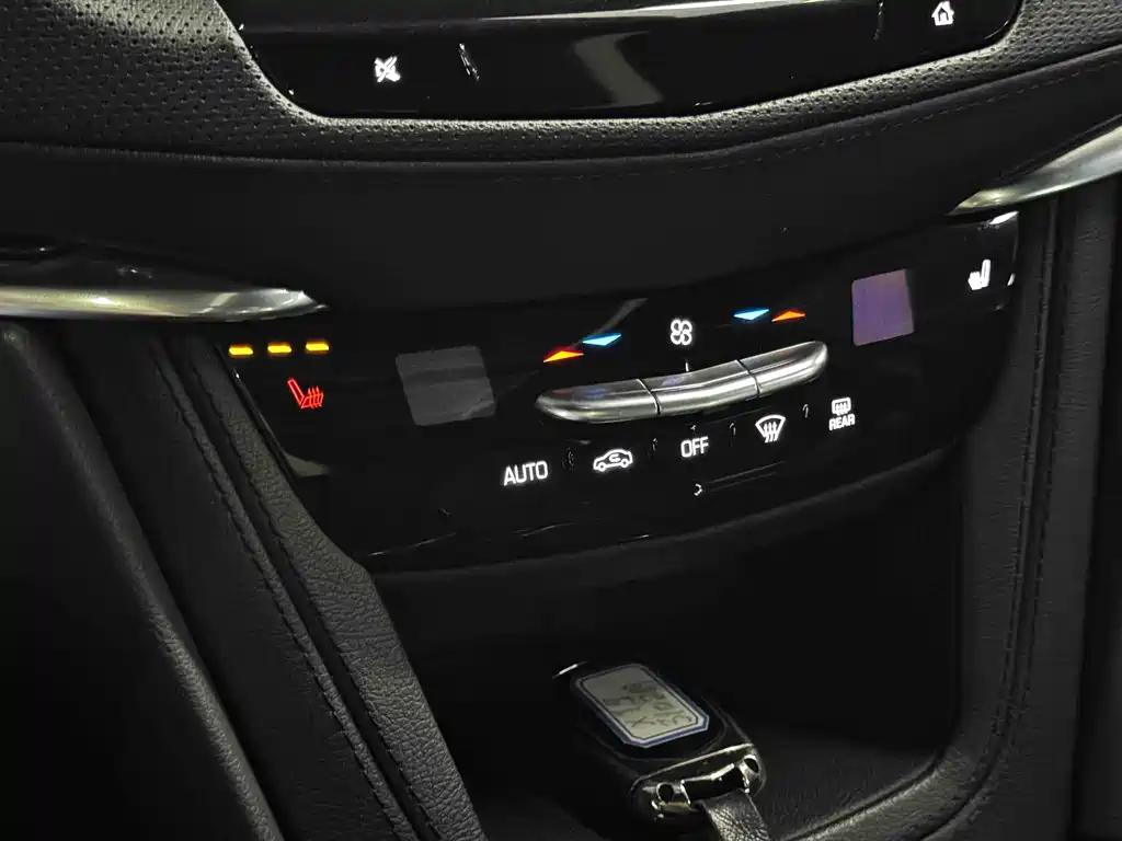 Cadillac XT5 2.0 T 2 WD Luxury