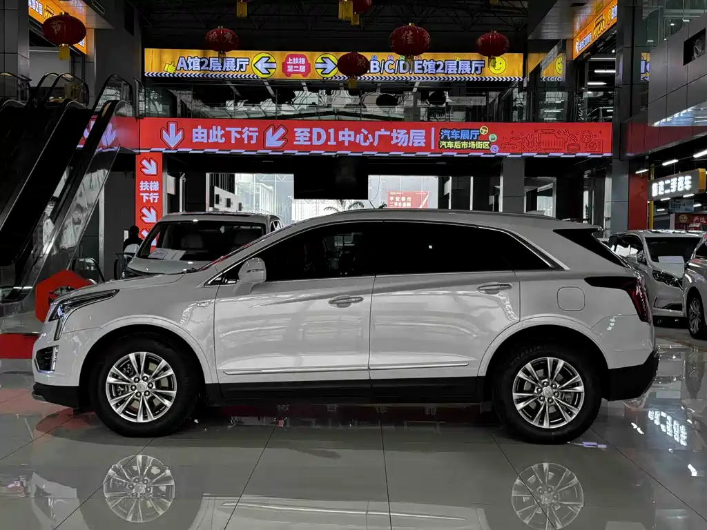 Cadillac XT5 2.0 T 2 WD Luxury
