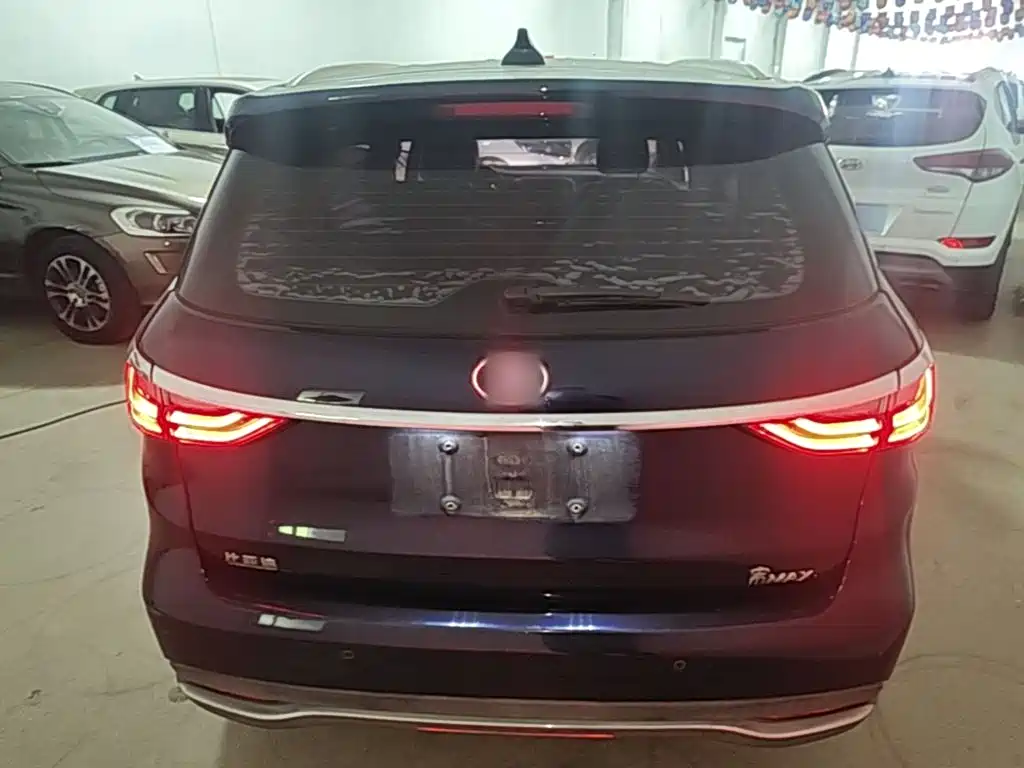 Song MAX 1.5 T Auto Connected Elite 7-seat