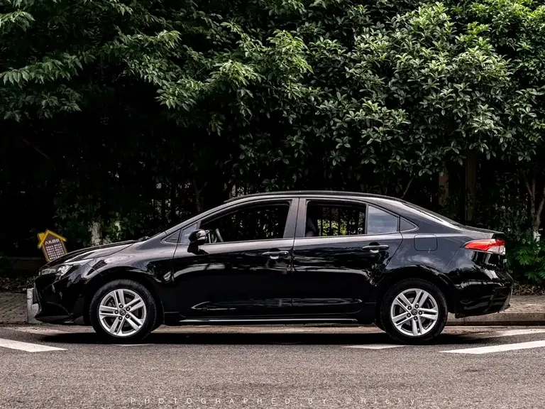 Toyota Levin 185 T CVT Luxury CN-V