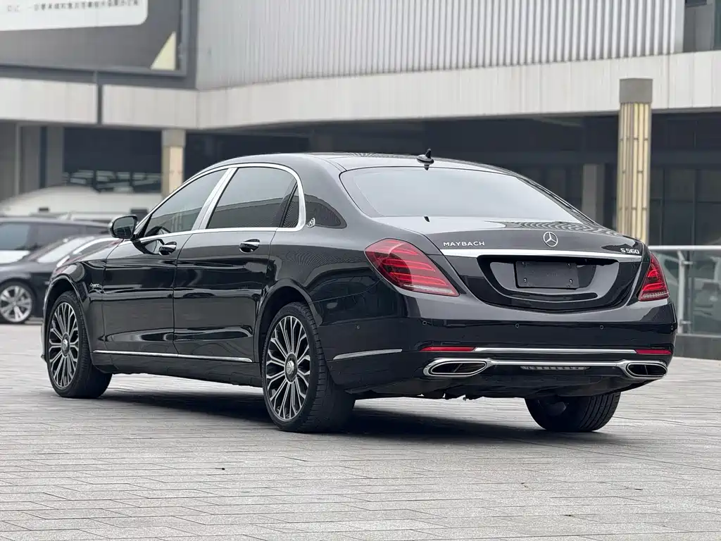 Maybach S-Class S 450 4 MATIC Collector