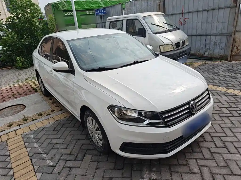 Santana 1.6 L Manual Style