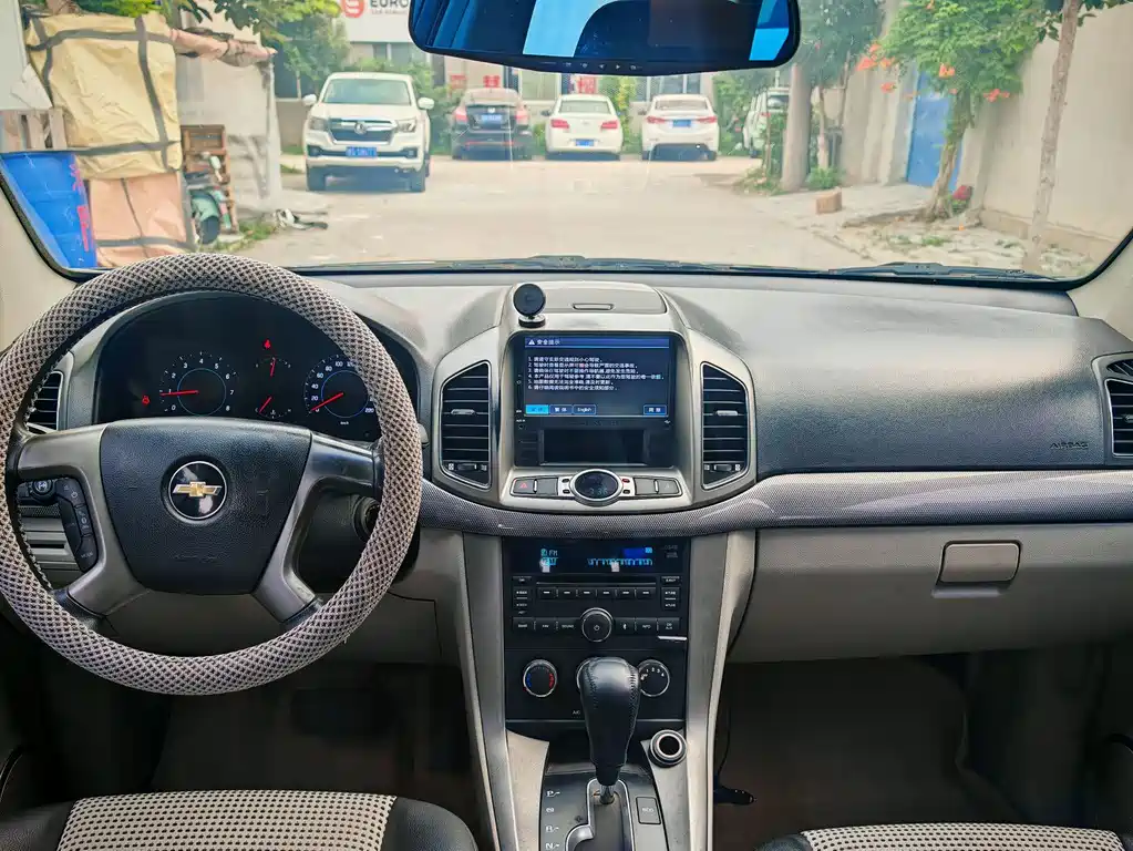 Captiva 科帕奇 2012款 2.4 L 两驱城市版 5座