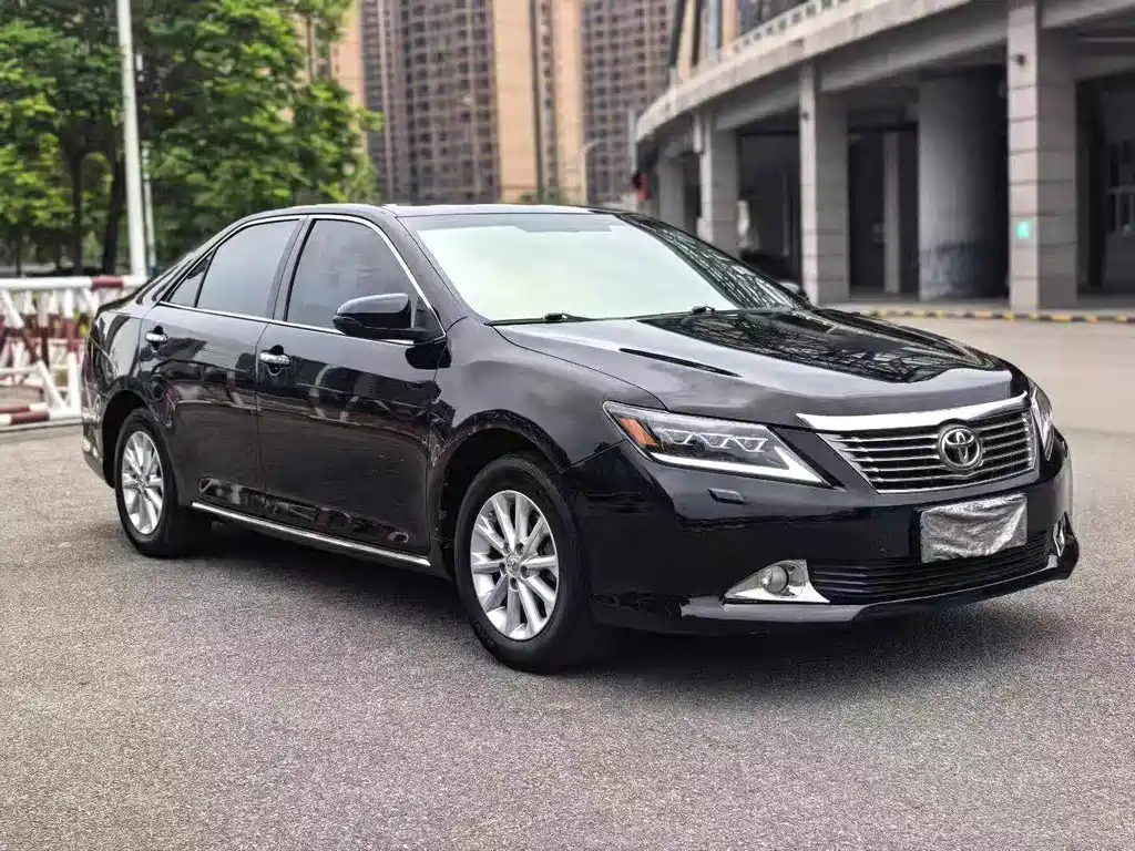 Camry 2.5 G Luxury