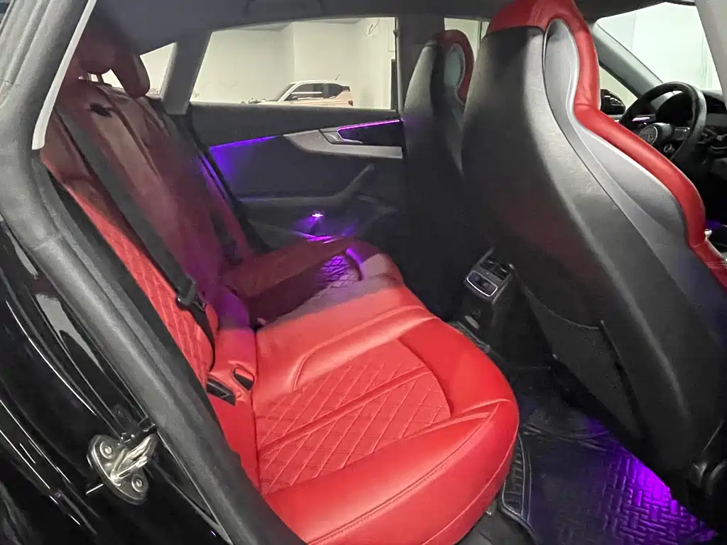 Audi A5 (Import) Sportback 40 TFSI Fashion Dynamic