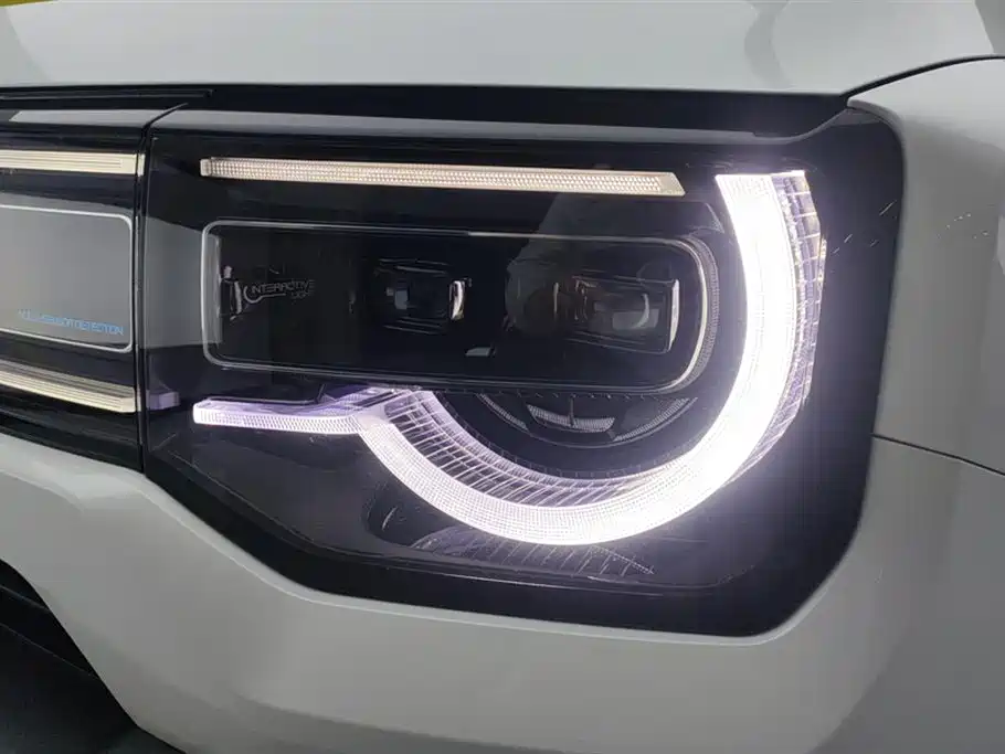 BAIC BJ30 1.5 T Magic Core Electric Drive Standard