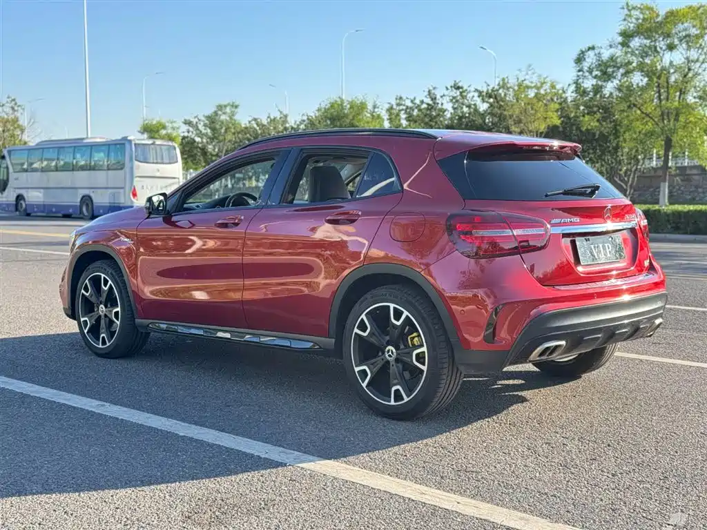 Mercedes-Benz GLA GLA 220 4 MATIC Sport