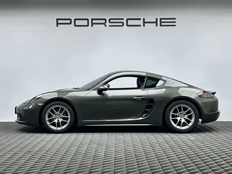 Porsche 718 Cayman 2.0 T