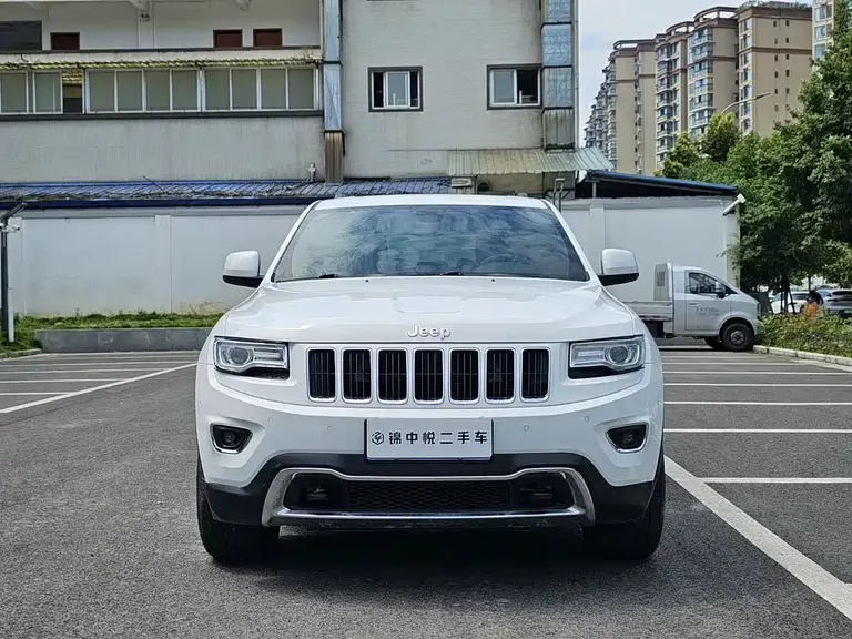 Jeep Grand Cherokee (Import) 3.0 L Comfort Enjoyment Navigation