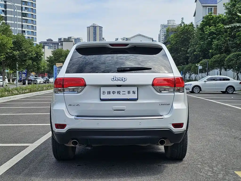 Grand Cherokee (Import) 3.0 L Comfort Enjoyment Navigation