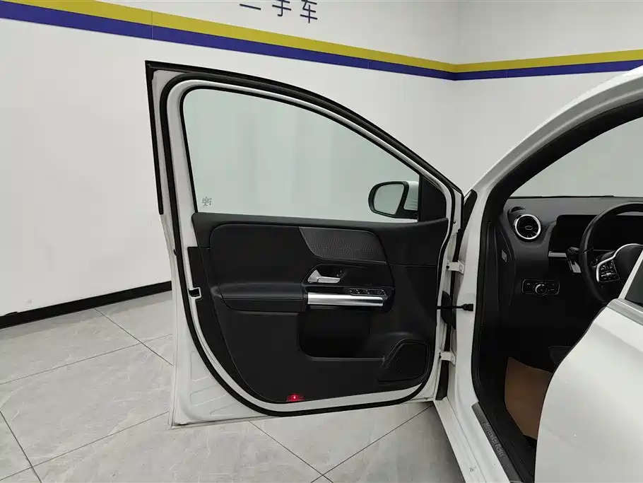 Mercedes-Benz B-Class Facelift B 200 Dynamic